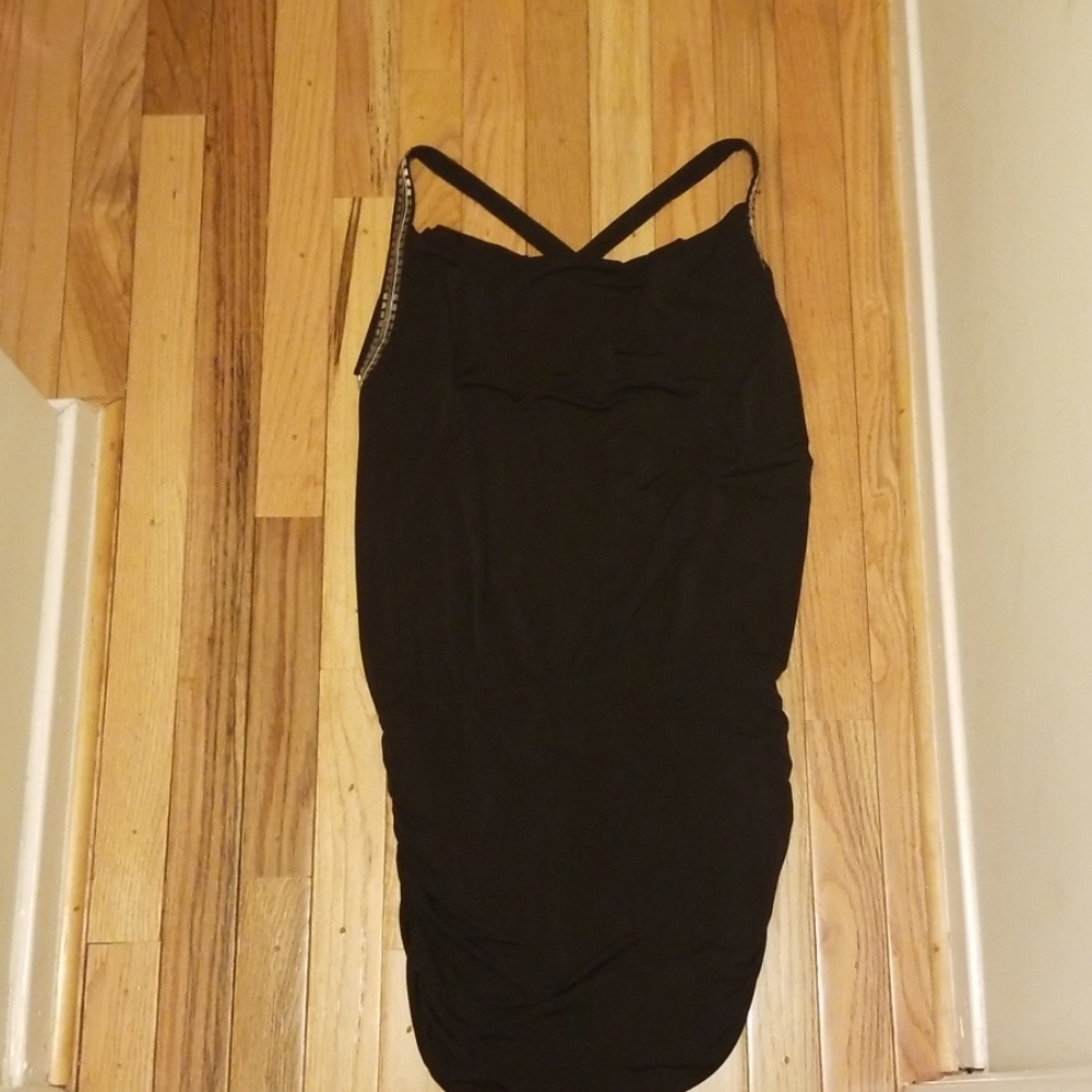 Guess dress size small